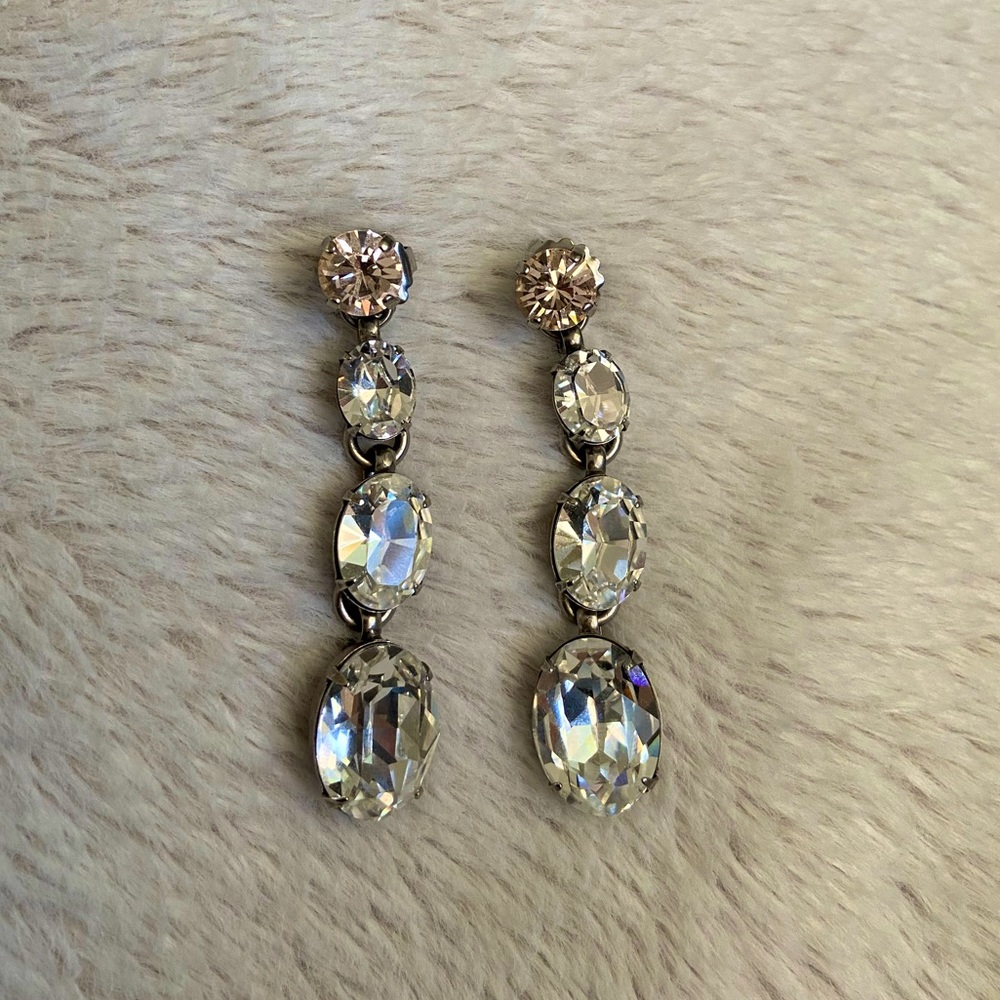 Sorrelli blush and crystal dangle earrings